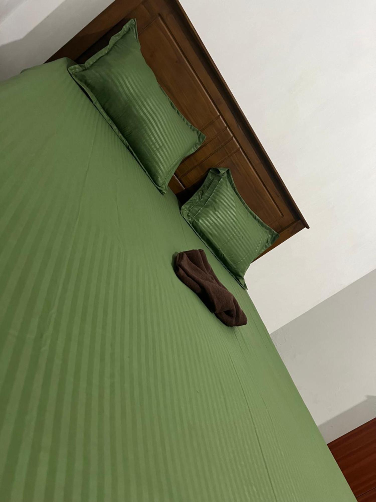Honey Beach Hostel Negombo Eksteriør bilde